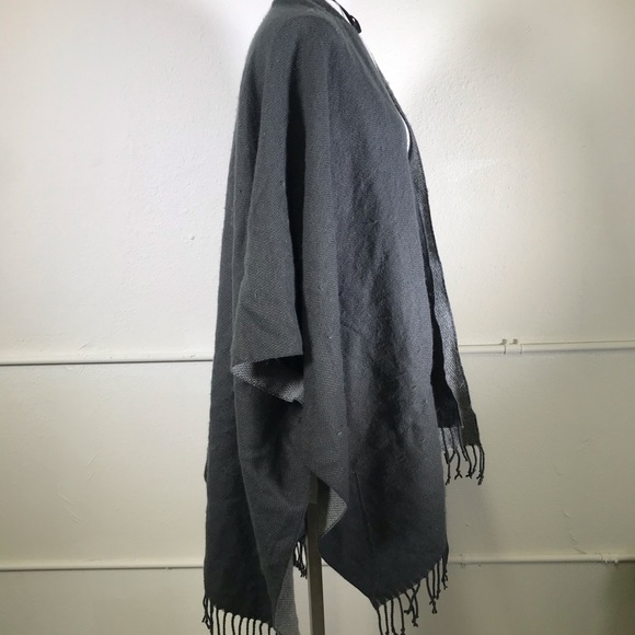 Nordstrom Grey Combo Poncho Shrug - Picture 3 of 6